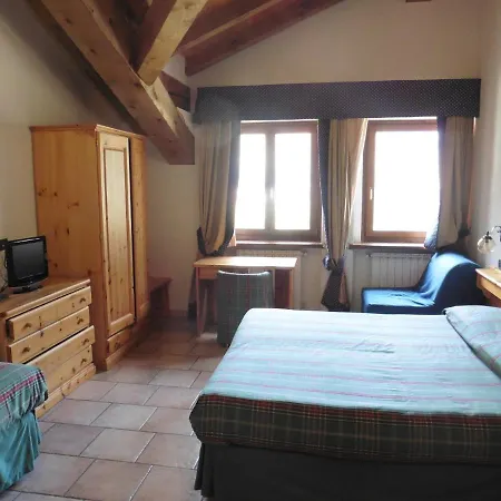 Hotel Mont Nery-2